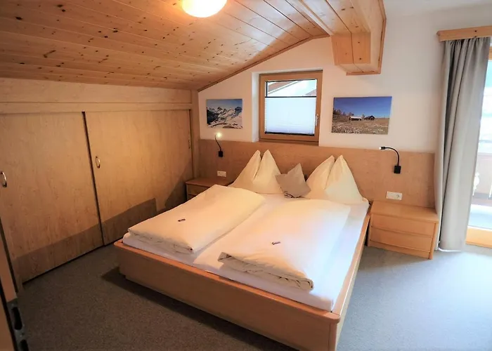 Πανσιόν Haus Weitgasser